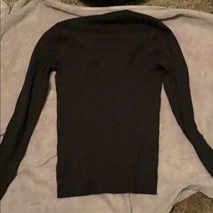 simple black long sleve